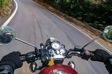 Румънски превозни средства и автомагистрали