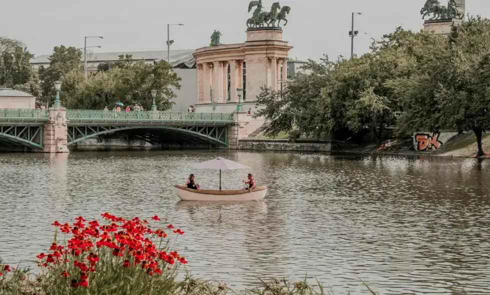 Поездки по автомагистралям Венгрии.