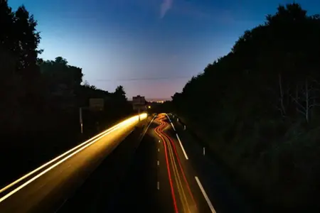 Énormes embouteillages sur les autoroutes.