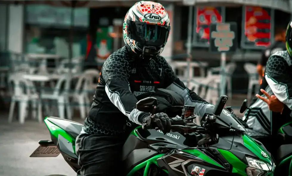 Уводзіць па экплуатацыі аўтастрады D4 набліжаецца: прыватны інвестар пашырыў свой парк абслугоўваючай тэхнікі.