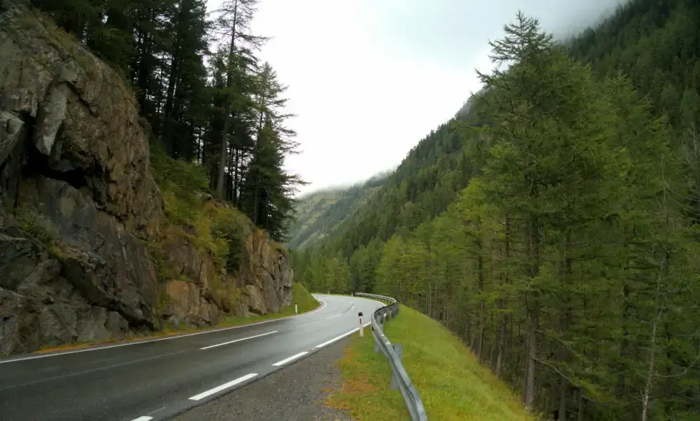 Neue Autobahnen vor Weihnachten: Sehen Sie, wo Straßenabschnitte für Autofahrer freigegeben werden