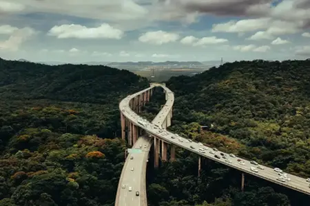 Rumänisches Fahrzeugverkehrs- und Vignetten-System