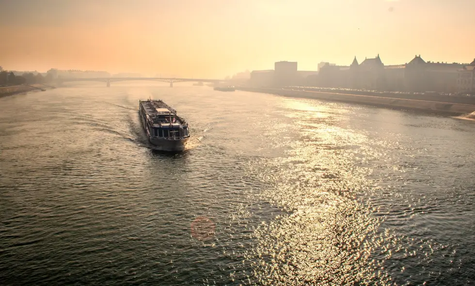 Vinietă maghiară - Călătoriți în inima Ungariei pe autostradă!