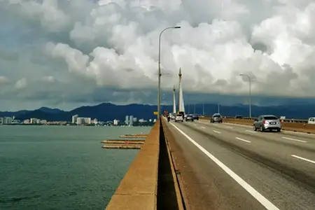 Im Westen wird der längste Autobahntunnel Rumäniens gebaut.
