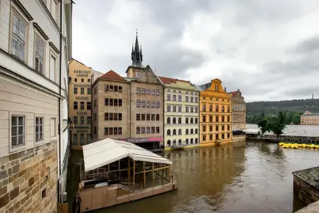 Viaggio in autostrada in Repubblica Ceca: esperienze e acquisto facile della vignetta
