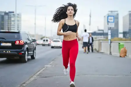 Nová diaľnica v Rumunsku: vyšli najavo prvé detaily. Bude mať 3 pruhy v každom smere, bude postavená výlučne z miestne vyrobeného betónu a vytvorí spojenie, na ktoré Rumuni dlho čakali.