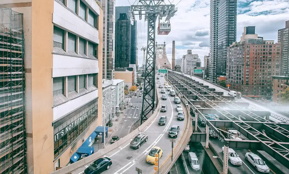 Une scène bouleversante de l'autoroute autrichienne A2 inondée : avec une vidéodocumentation